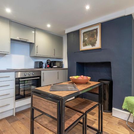 Chic 1-Bed Garden Flat, London, Convenient For Tower Bridge, Great Public Transport Apartment Bagian luar foto