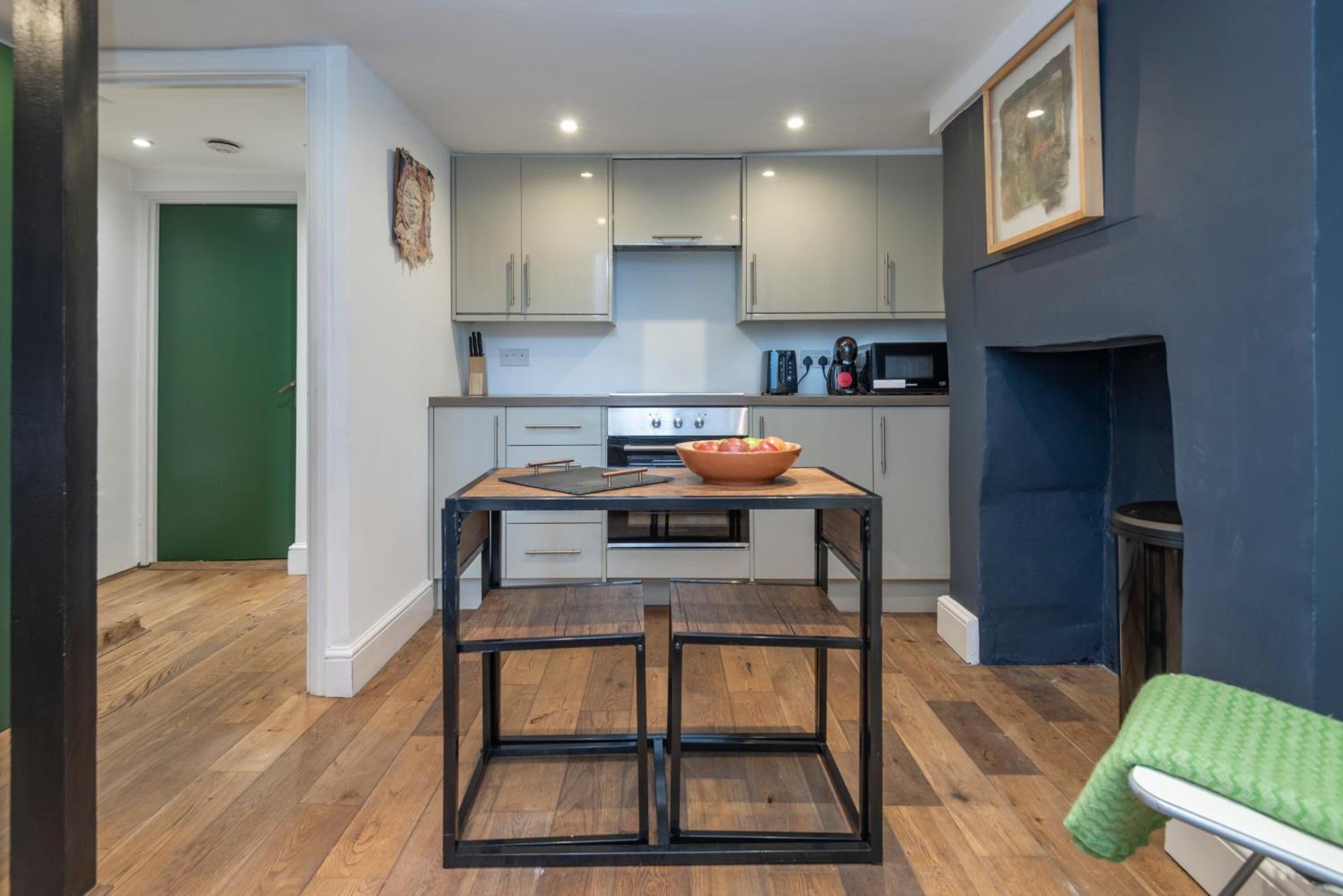 Chic 1-Bed Garden Flat, London, Convenient For Tower Bridge, Great Public Transport Apartment Bagian luar foto
